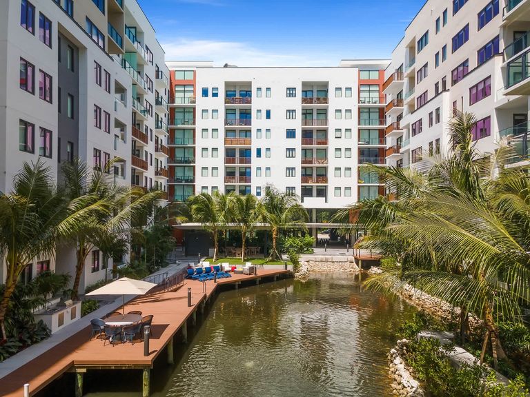 10X Las Olas Walk apartments in Fort Lauderdale, FL – photo 22
