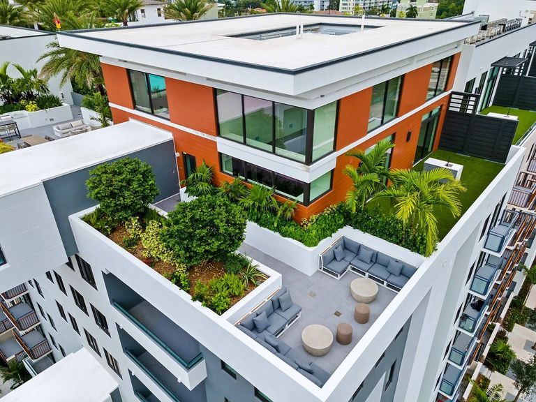 10X Las Olas Walk apartments in Fort Lauderdale, FL – photo 31