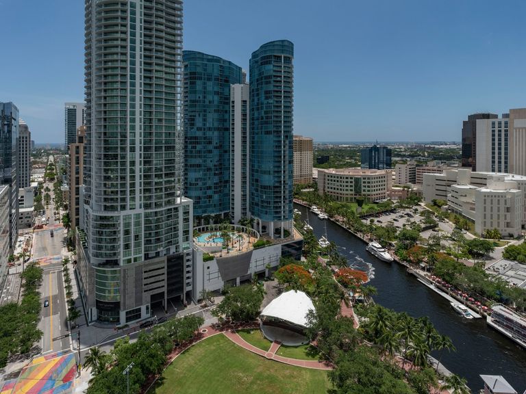 10X Riverwalk apartments in Fort Lauderdale, FL – photo 7