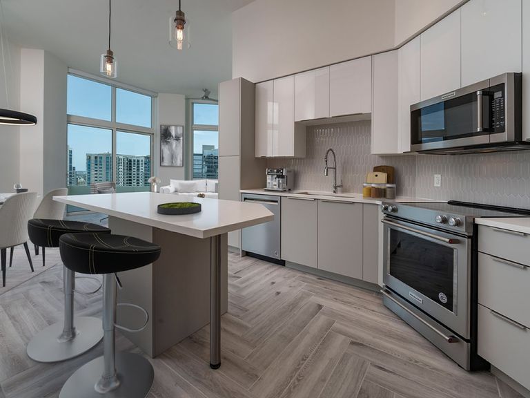 10X Riverwalk apartments in Fort Lauderdale, FL – photo 9