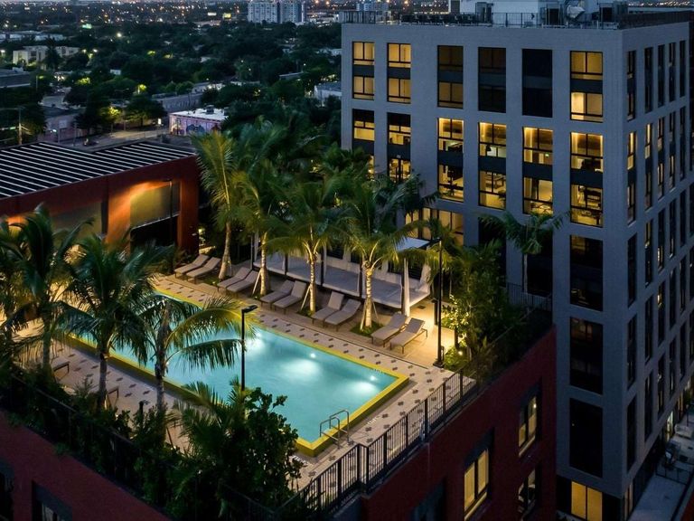 29 Wyn apartments in Miami, FL – photo 31