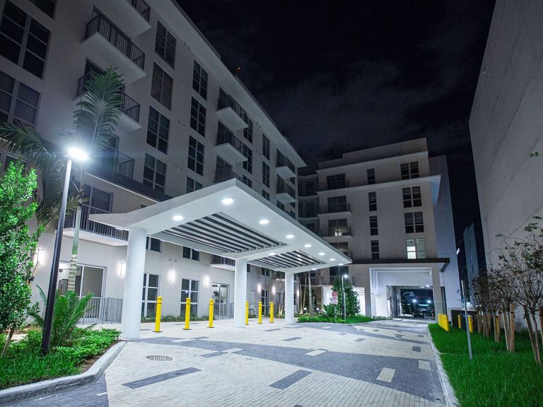 850 Living apartments in Miami, FL – photo 7