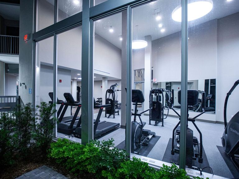 850 Living apartments in Miami, FL – photo 18