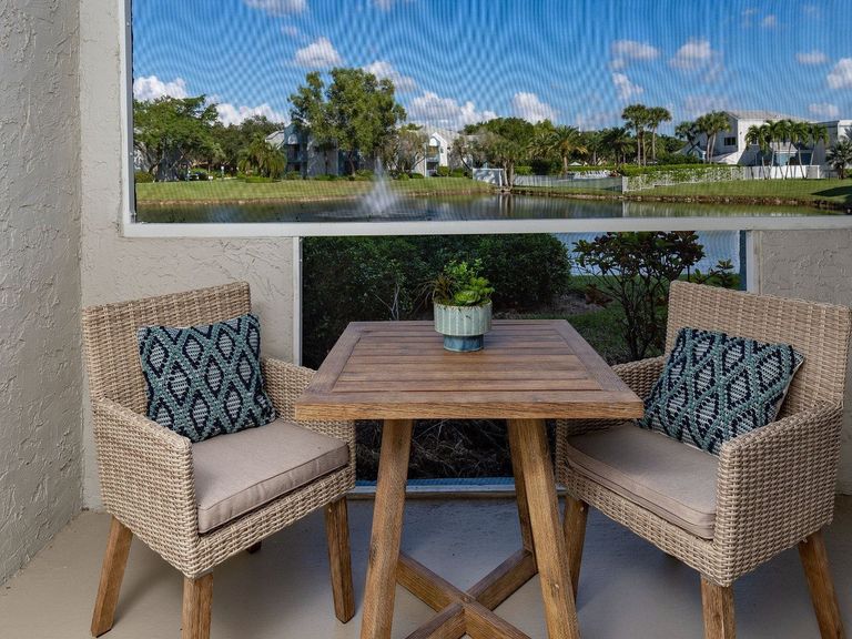 8800 Lakeside apartments in Tamarac, FL – photo 7