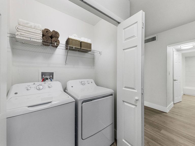 Aciano Hialeah apartments in Hialeah, FL – photo 22