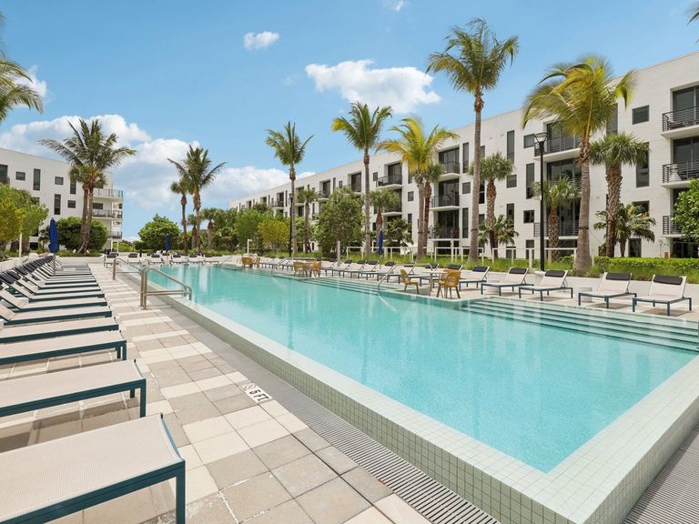 Adela At Mimo Bay apartments in Miami, FL – photo 36