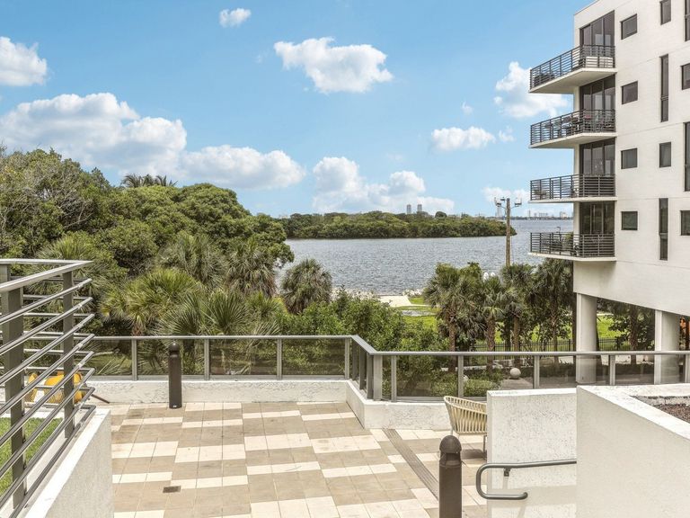 Adela At Mimo Bay apartments in Miami, FL – photo 37