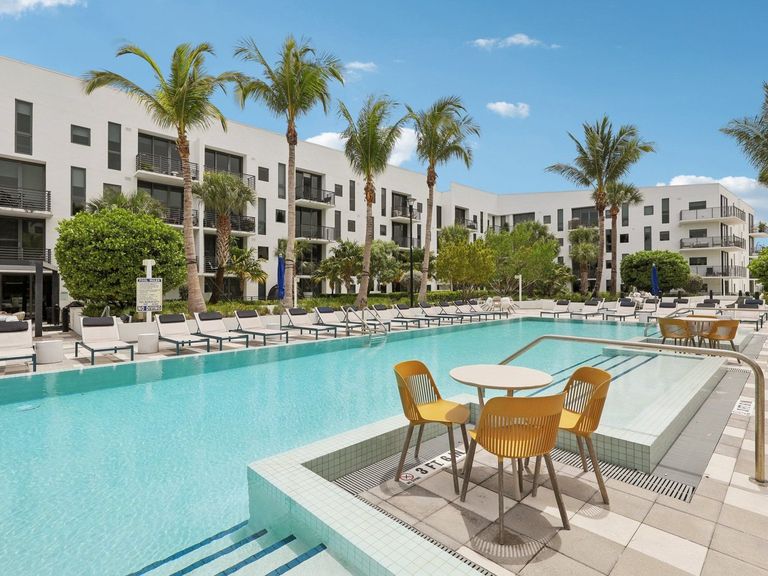 Adela At Mimo Bay apartments in Miami, FL – photo 8