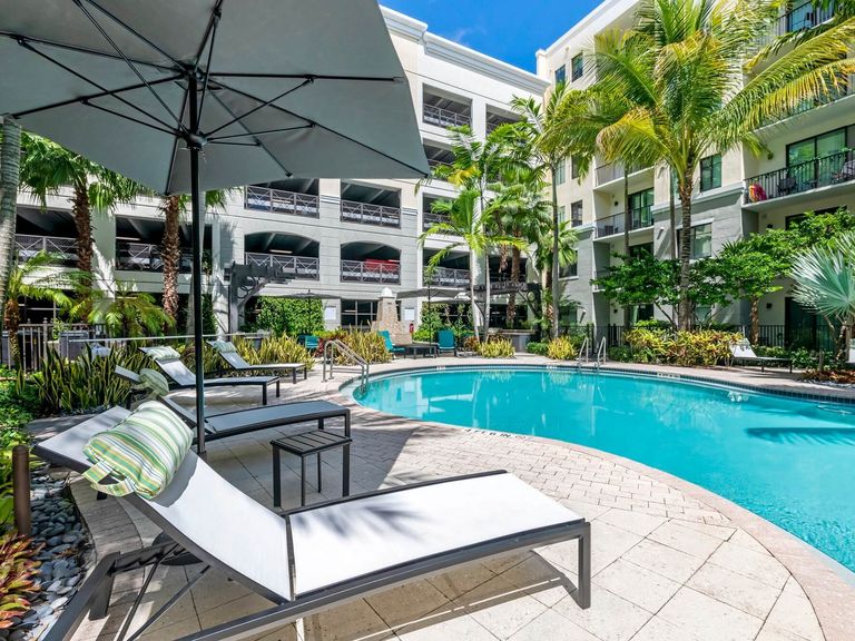 Advenir at Lighthouse Point apartments in Pompano Beach, FL – photo 10