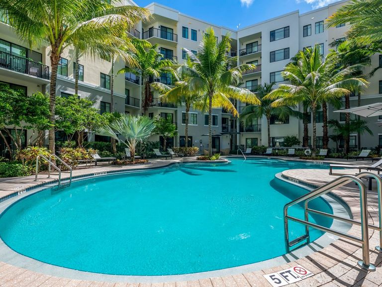Advenir at Lighthouse Point apartments in Pompano Beach, FL – photo 43