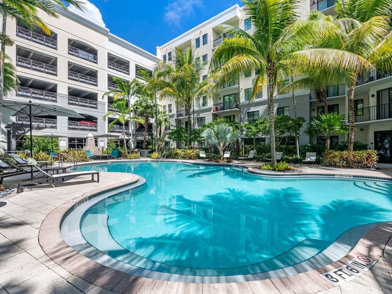 Advenir at Lighthouse Point apartments in Pompano Beach, FL – photo 44