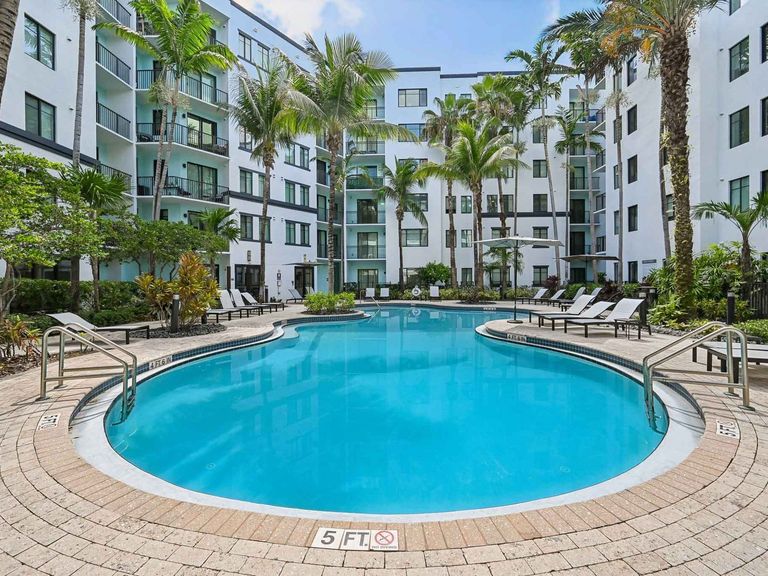 Advenir at Lighthouse Point apartments in Pompano Beach, FL – photo 47