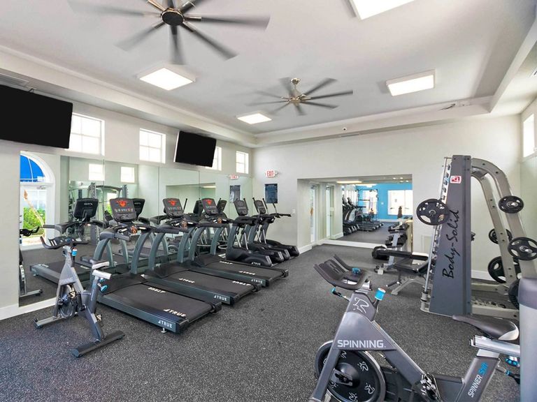 Advenir at University Park apartments in Miami, FL – photo 8
