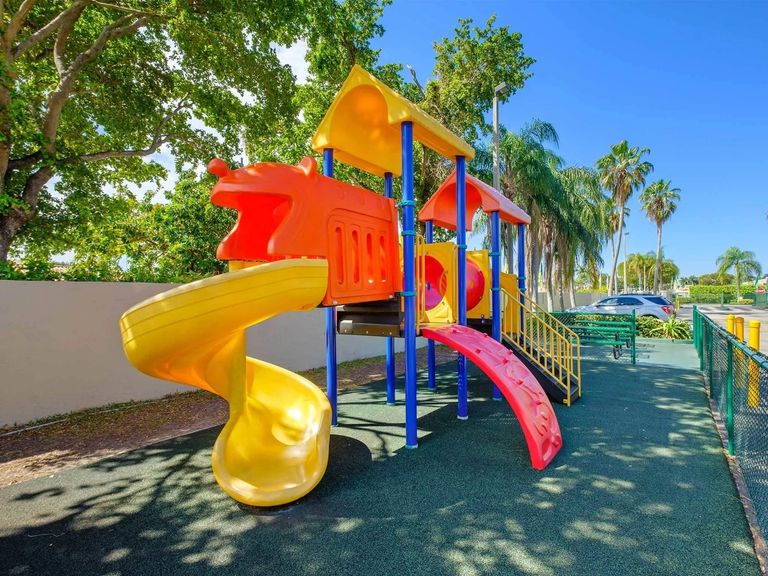 Advenir at University Park apartments in Miami, FL – photo 9