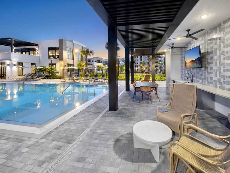 Alexan Ludlam Trace apartments in Miami, FL – photo 13