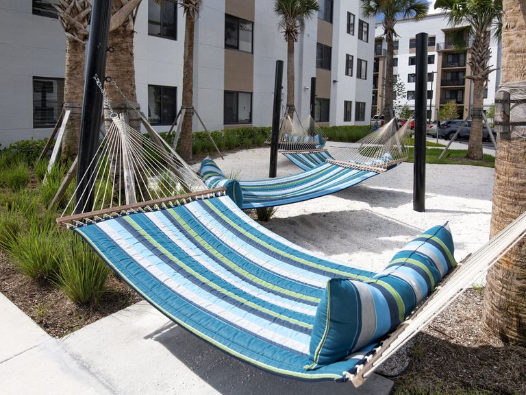 Alexan Ludlam Trace apartments in Miami, FL – photo 16