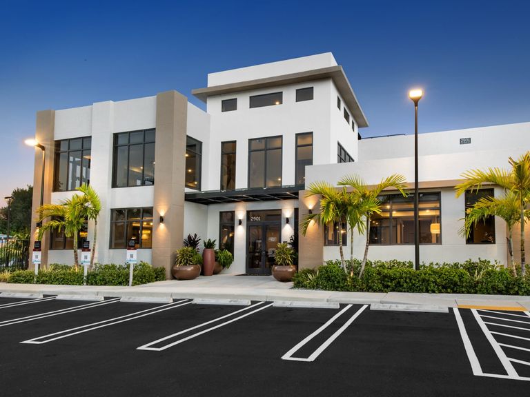 Alexan Ludlam Trace apartments in Miami, FL – photo 17