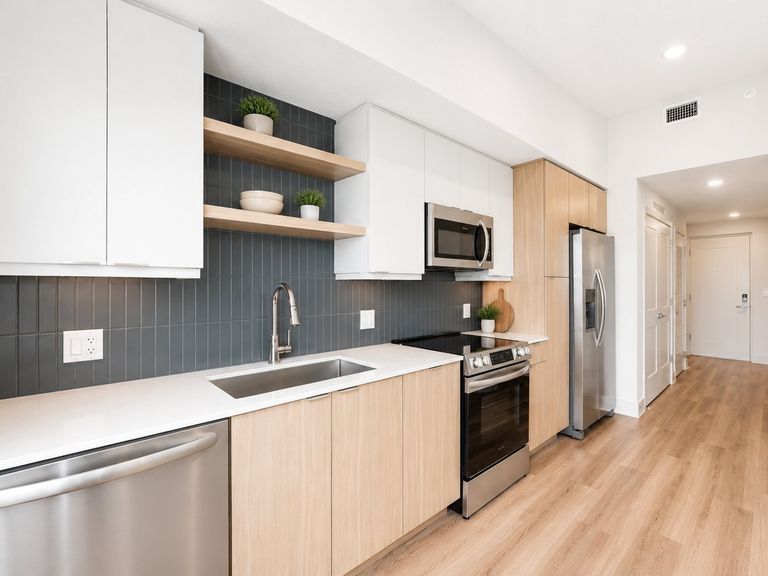 Alexan Ludlam Trace apartments in Miami, FL – photo 81