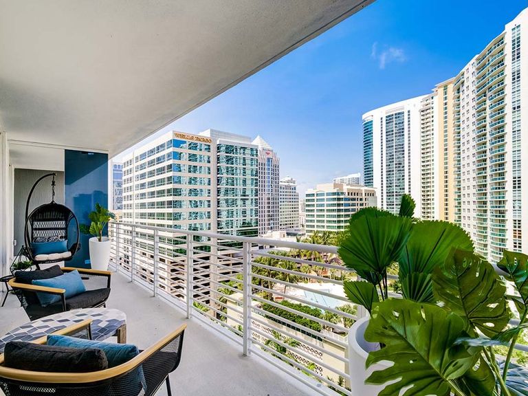 ALLUVION LAS OLAS apartments in Fort Lauderdale, FL – photo 42