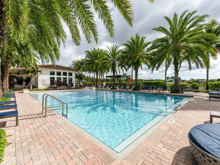 Altis Kendall Square apartments in Miami, FL – photo 17