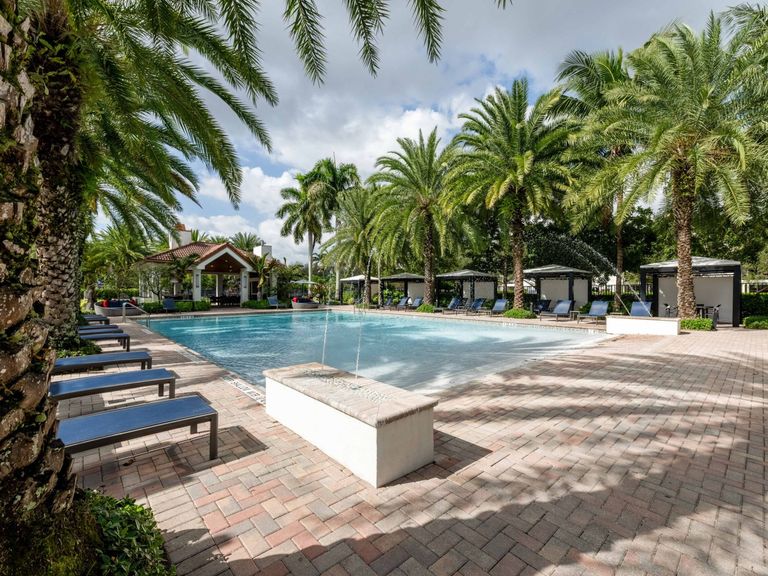 Altis Kendall Square apartments in Miami, FL – photo 20