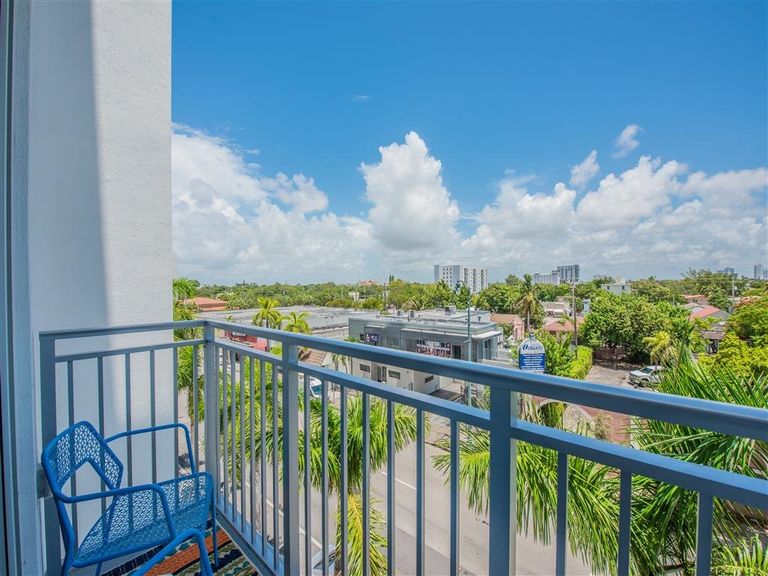 Altis Little Havana Apartments apartments in Miami, FL – photo 18