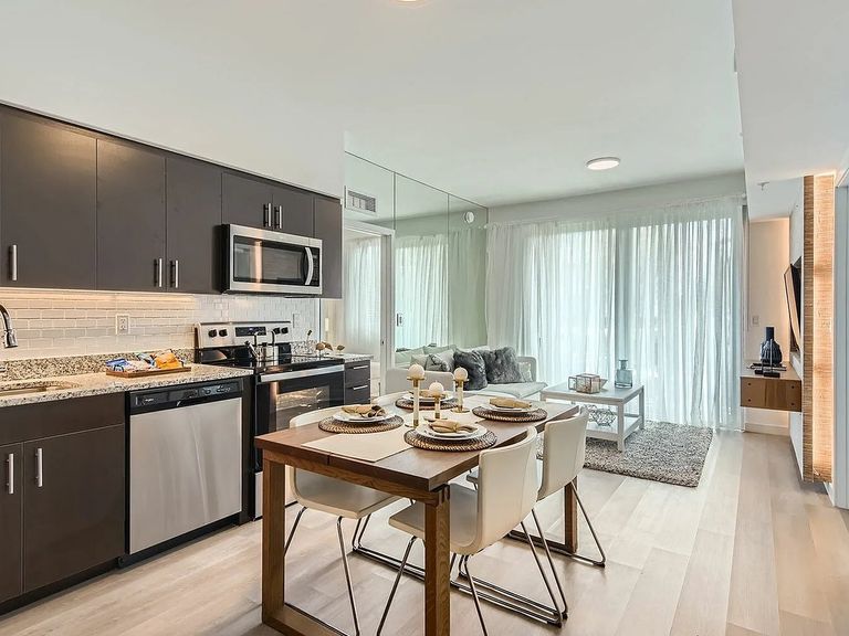 Amelia apartments in Miami, FL – photo 12