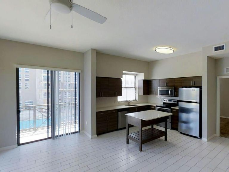 AMLI Dadeland apartments in Miami, FL – photo 33