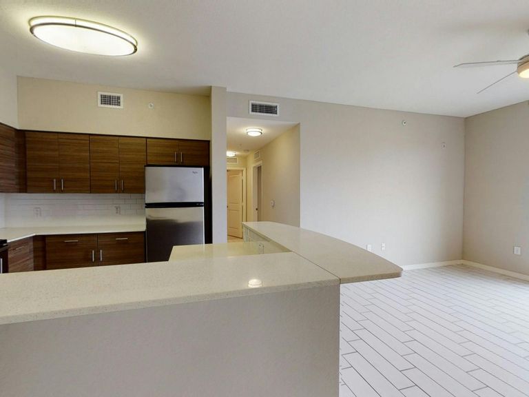 AMLI Dadeland apartments in Miami, FL – photo 42