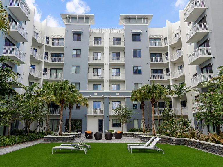 AMLI Park West apartments in Plantation, FL – photo 40