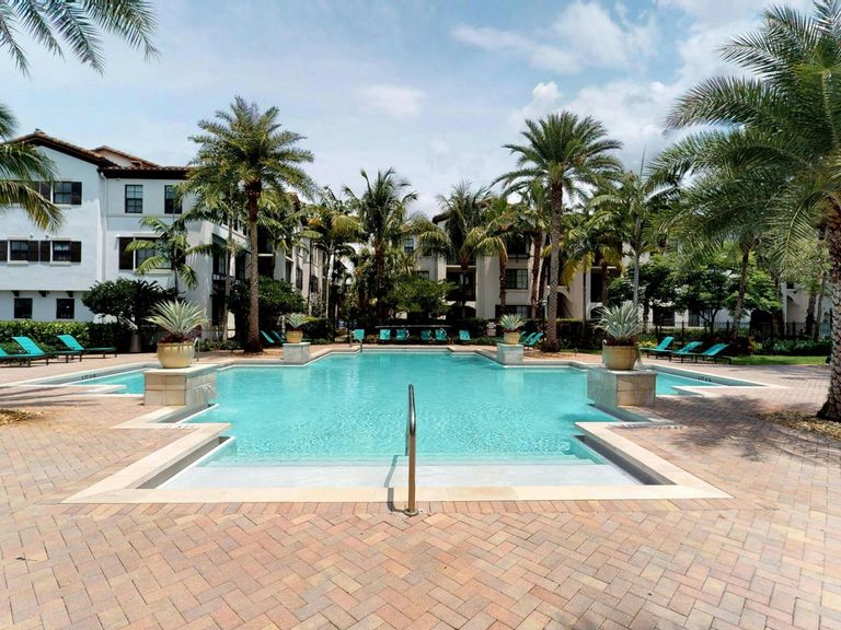 AMLI Toscana Place apartments in Davie, FL – photo 36