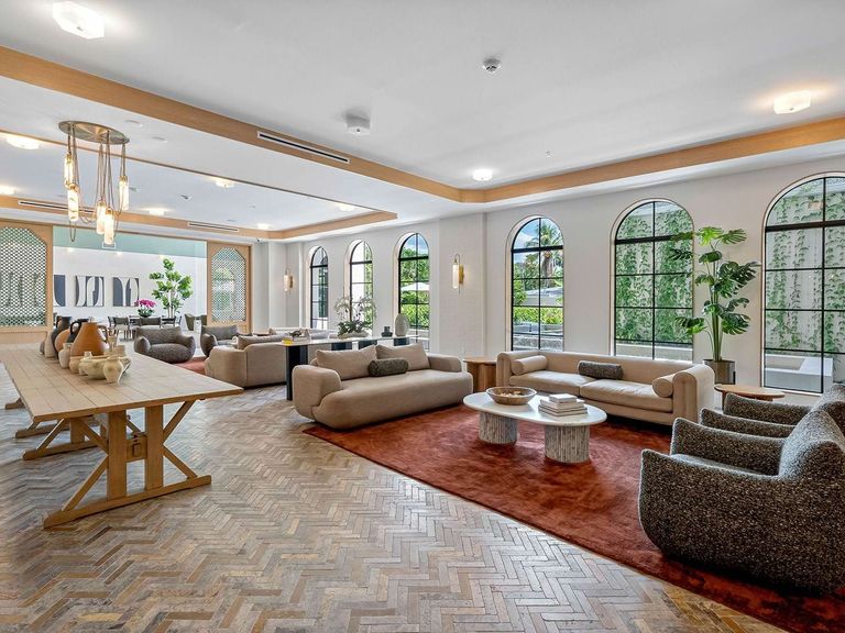 Arvella apartments in North Miami Beach, FL – photo 8