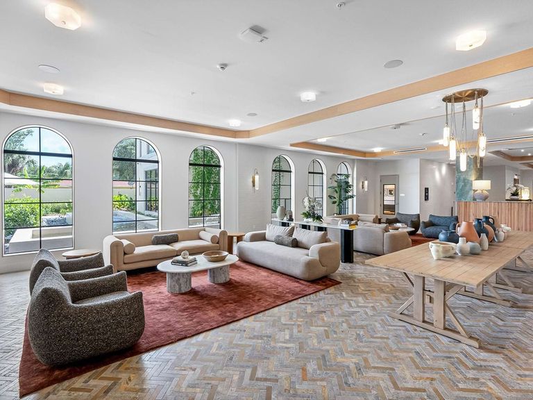 Arvella apartments in North Miami Beach, FL – photo 12