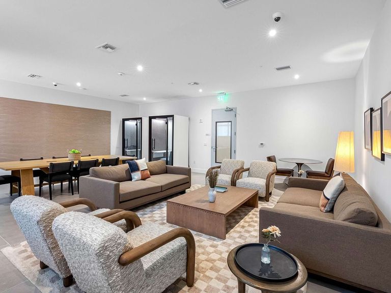 Arvella apartments in North Miami Beach, FL – photo 26
