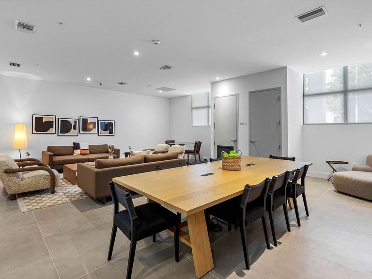 Arvella apartments in North Miami Beach, FL – photo 27