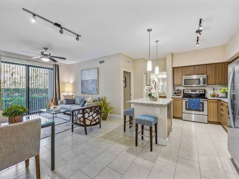 Atlantico at Kendall apartments in Miami, FL – photo 27
