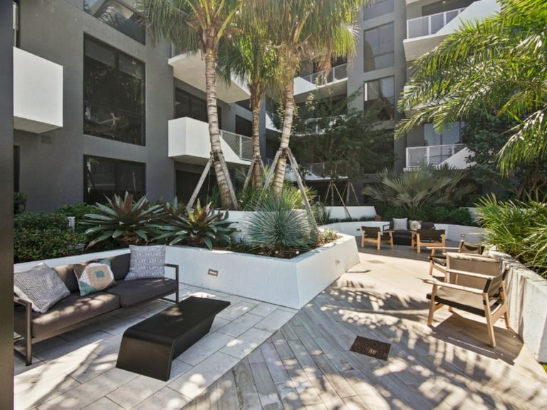 Aura North Miami Beach apartments in North Miami Beach, FL – photo 34
