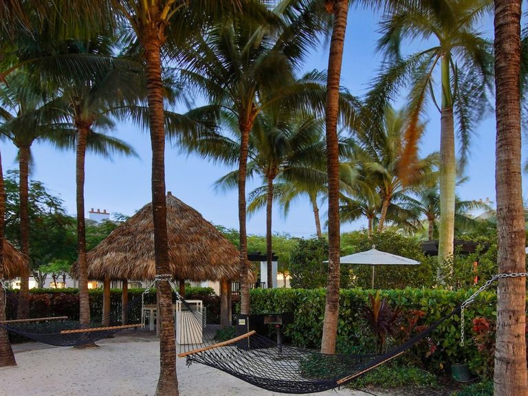 Avalon Bonterra apartments in Hialeah, FL – photo 22