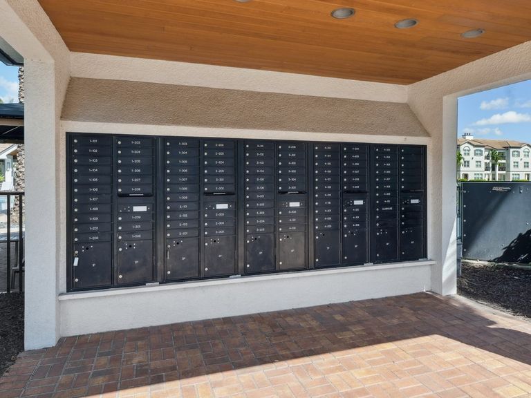 Avalon Coconut Creek apartments in Coconut Creek, FL – photo 36