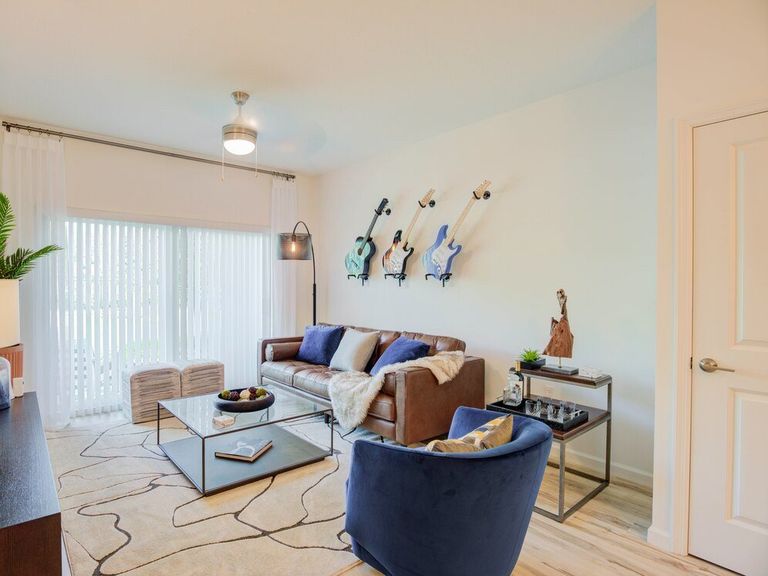 Avalon Miramar Park Place apartments in Miramar, FL – photo 47