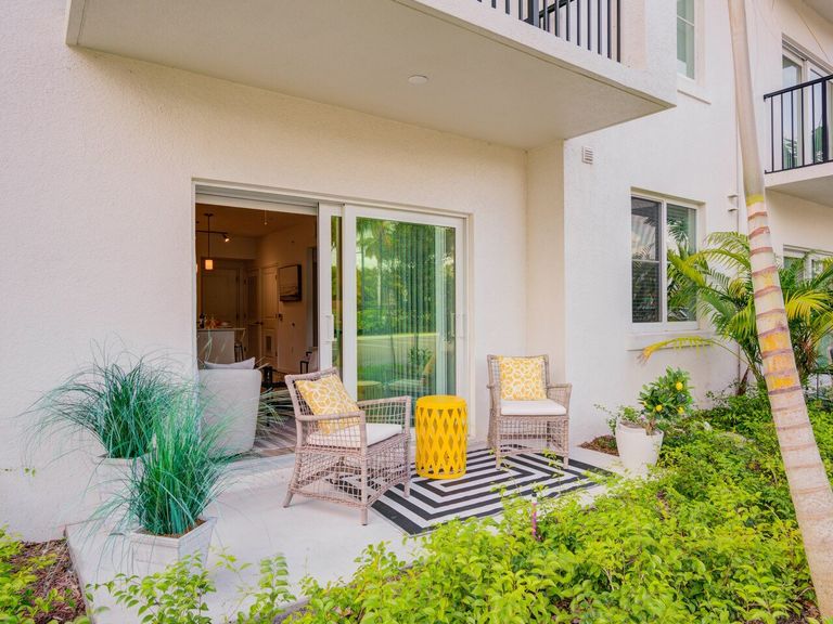 Avalon Miramar Park Place apartments in Miramar, FL – photo 49