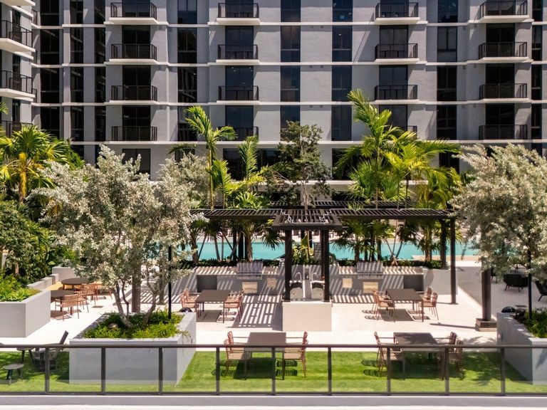Avalon South Miami apartments in South Miami, FL – photo 61