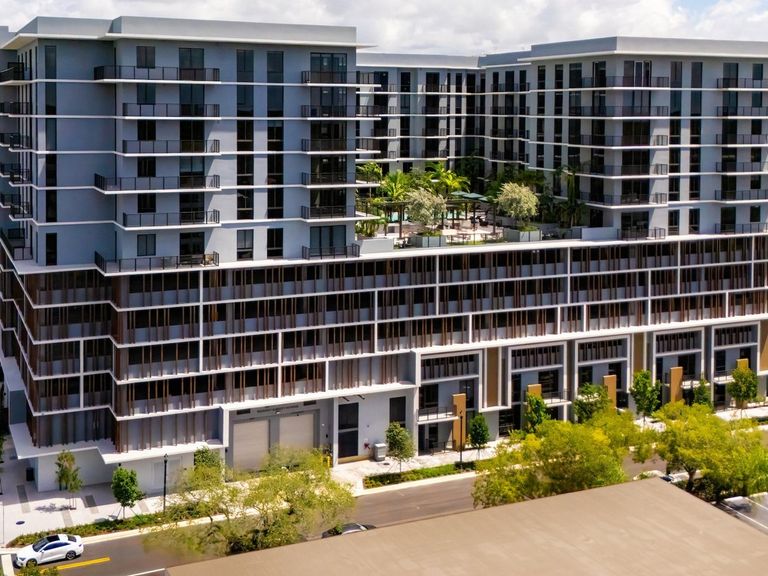 Avalon South Miami apartments in South Miami, FL – photo 66