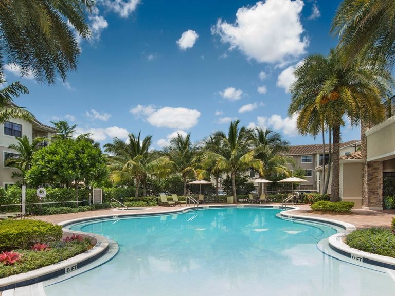 Avalon Toscana apartments in Margate, FL – photo 24