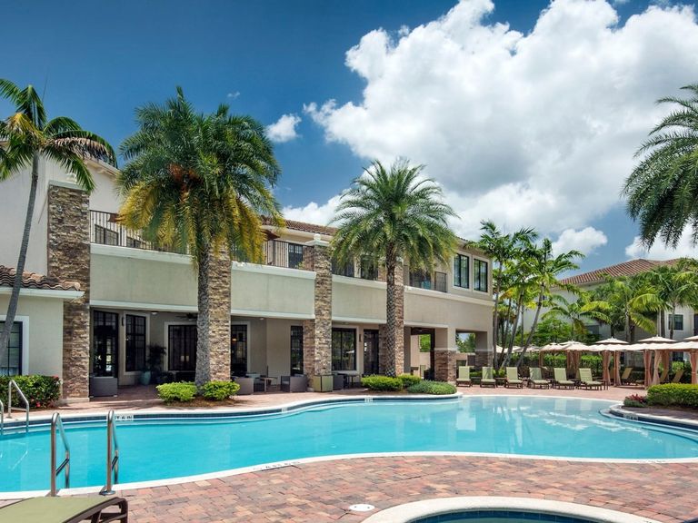 Avalon Toscana apartments in Margate, FL – photo 26