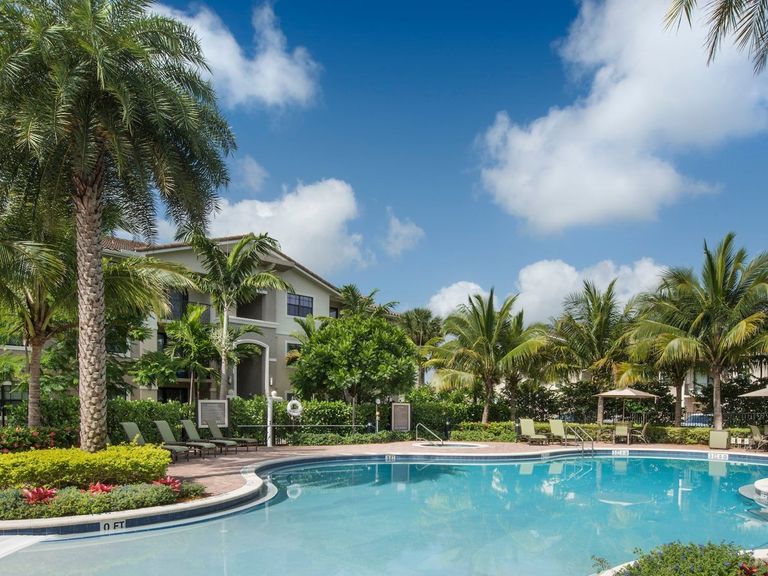 Avalon Toscana apartments in Margate, FL – photo 27