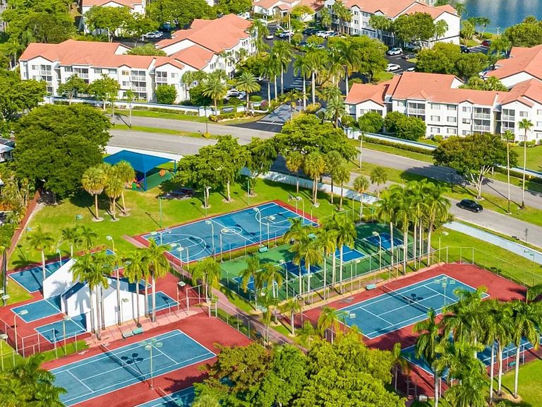 Avana at the Moors apartments in Hialeah, FL – photo 10