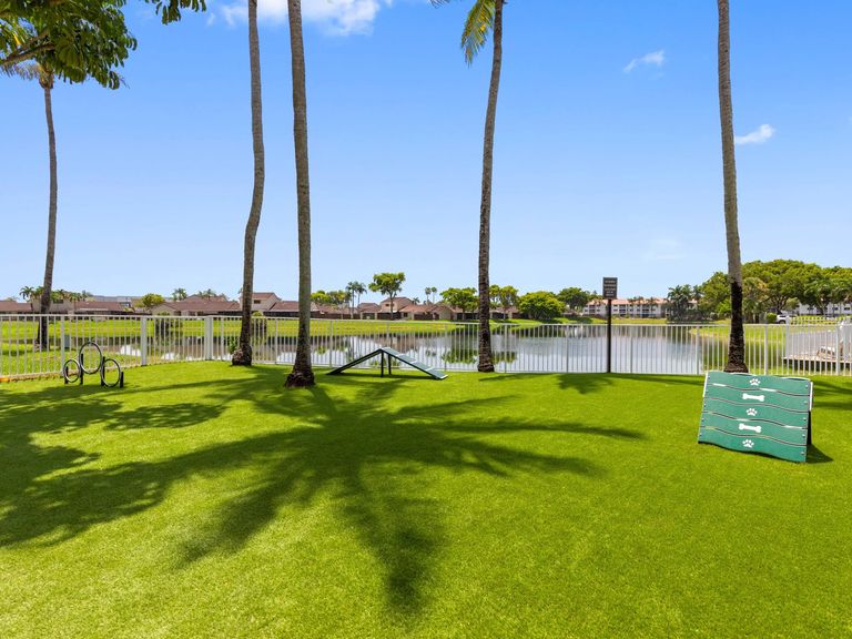 Avana at the Moors apartments in Hialeah, FL – photo 20