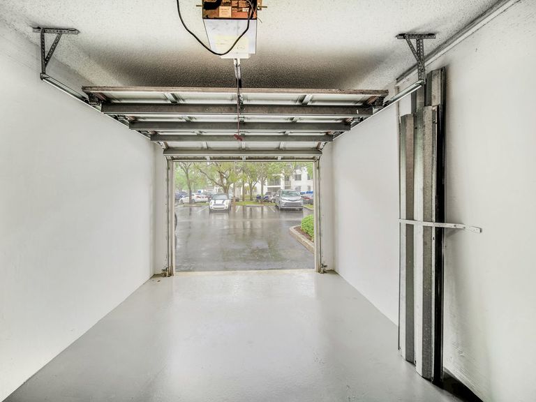 Avana New River apartments in Davie, FL – photo 16