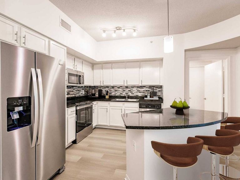Aviah Flagler Village apartments in Fort Lauderdale, FL – photo 20